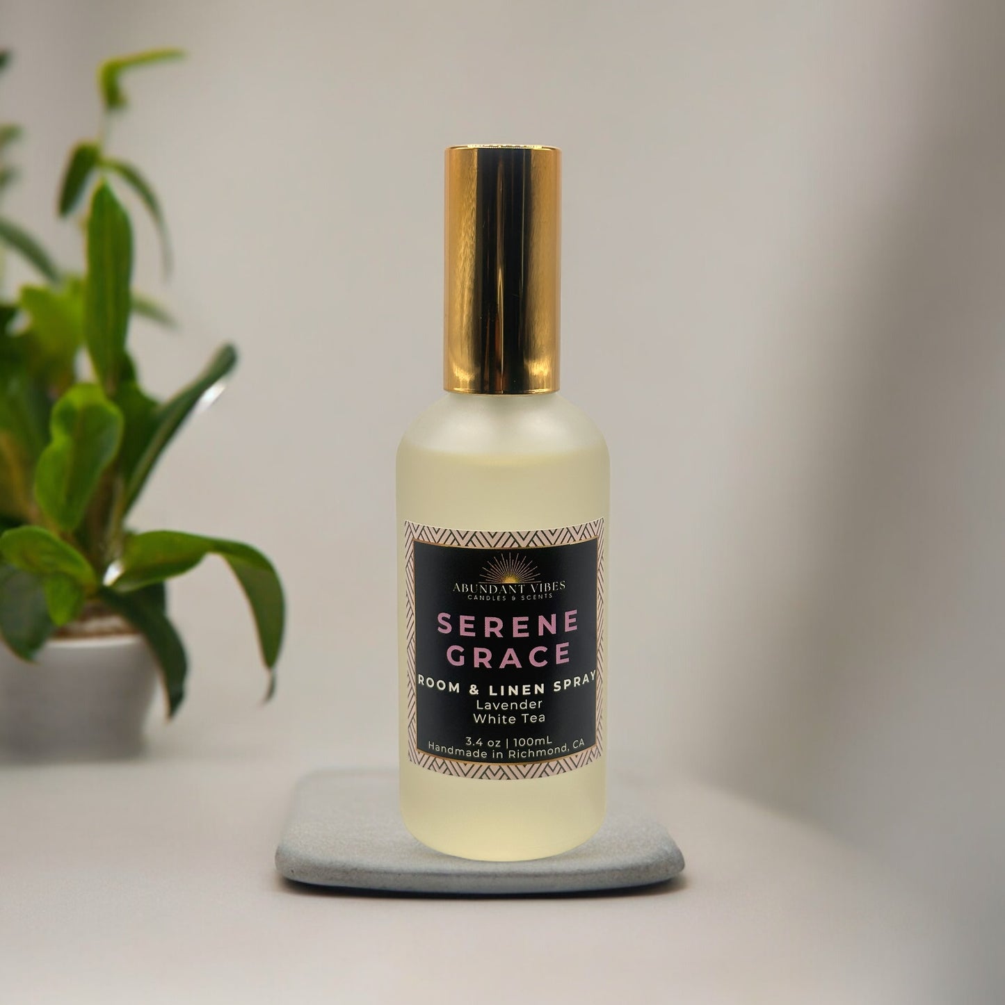 Serene Grace Room Spray (Lavender + White Tea)